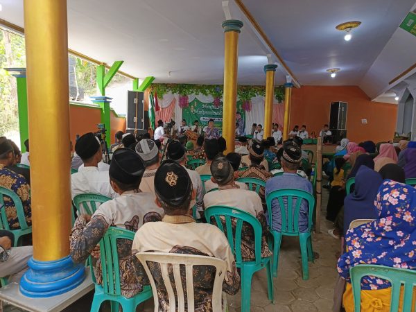Kegiatan Pengajian Dalam Rangka Maulid Nabi